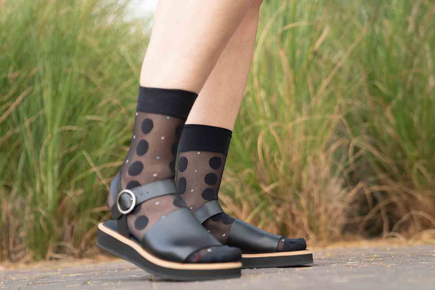 Madra sandle in black from Novacas